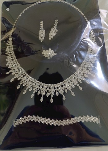 Zirkon Taşlı  Kadın Takı Seti - Görsel 2