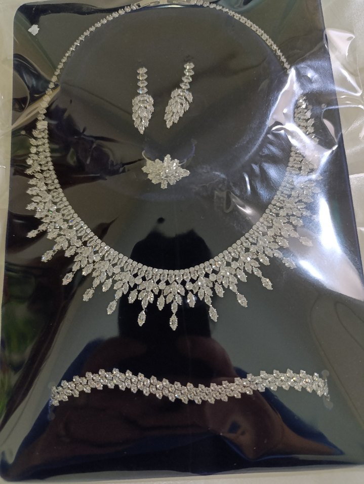 Zirkon Taşlı  Kadın Takı Seti - Görsel 2