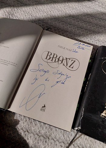  Beden Özge Naz - Bronz ve Bronz II Roman Seti