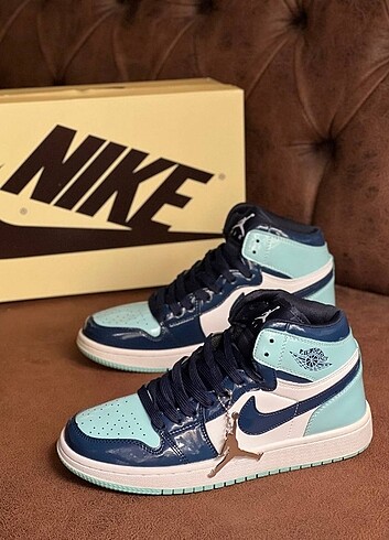 Nike spor ayakkabı 