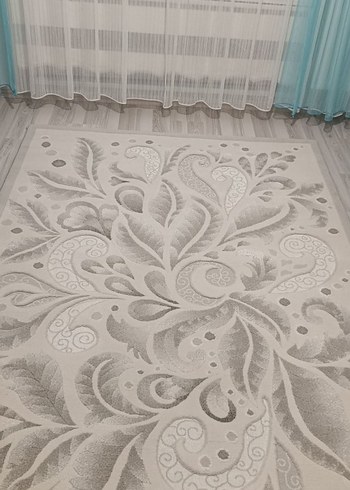 Beden Gri Çiçek Desenli Modern Klasik Halı