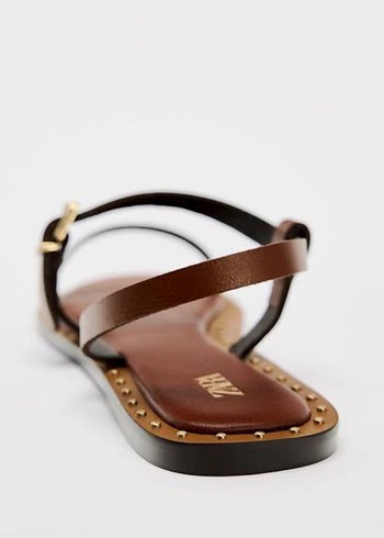 Zara Kahverengi Hakiki İnek Derisi Toka Detaylı Kadın Sandalet - Görsel 3