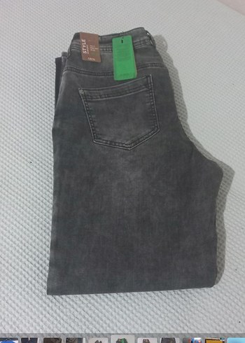 29 Beden Gri Kadın Kot Pantolon, Kemerli, Midi Boy