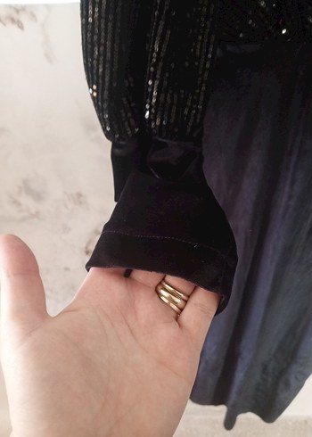 Uzun Kollu Siyah İşlemeli Abiye Elbise - Görsel 8