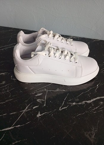 Puma Minimal Beyaz Sneaker