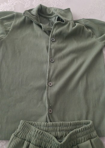Bebek Erkek Yeşil Pliseli Kısa Kollu Takım - Görsel 2