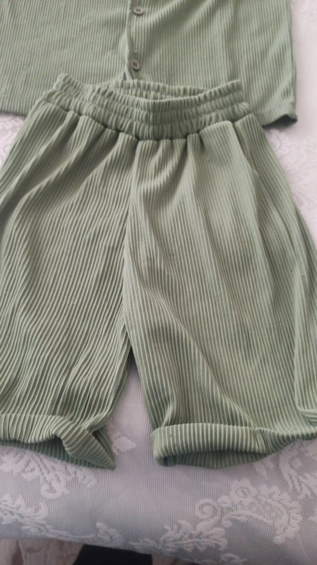 Bebek Erkek Yeşil Pliseli Kısa Kollu Takım - Görsel 3