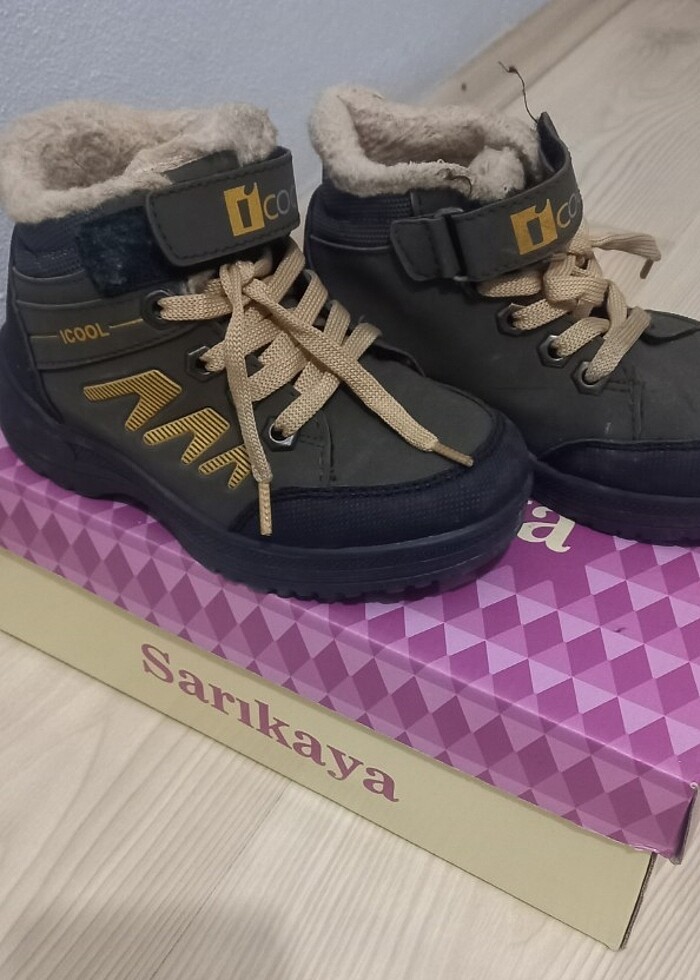 Erkek cocuk bot - Görsel 3