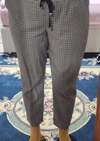 Kadın ekoseli kumaş pantalon. - Görsel 3