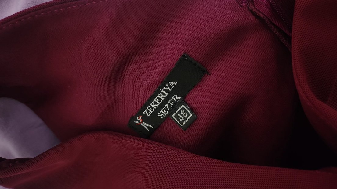 Patlıcan moru renginde V Yakalı Elbise - Görsel 4