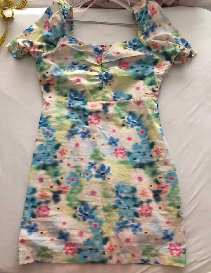 Kare Yaka Mini Çiçek Desenli Elbise - Görsel 4