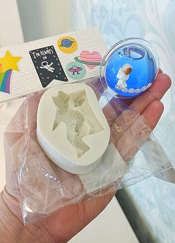 Tupperware Uçan astronot kalıbı