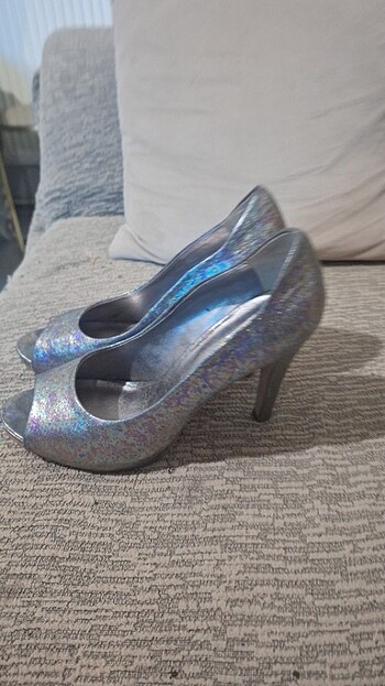 Nine West Topuklu burnu açık ayakkabı