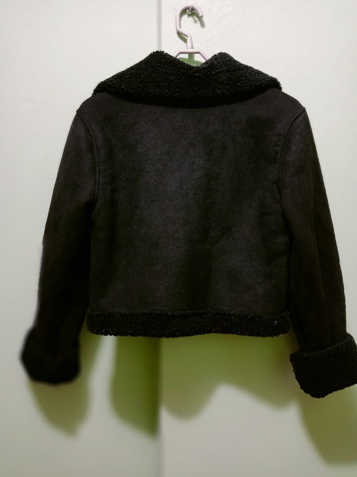 Siyah Kısa Kesim Fermuarlı Kadın Ceket - Görsel 3