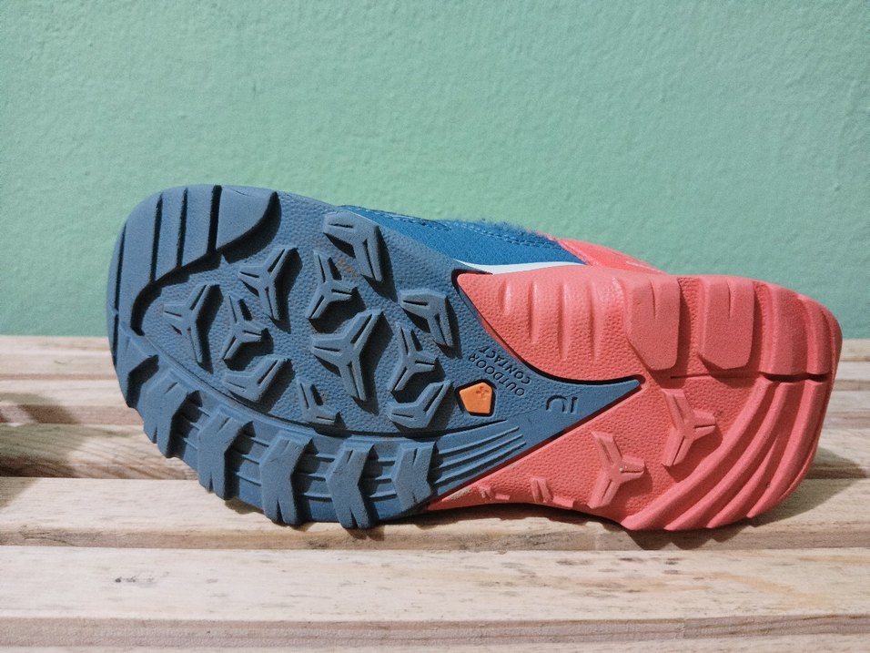 Kız Çocukları için Renkli Velcro Spor Ayakkabı - Görsel 5