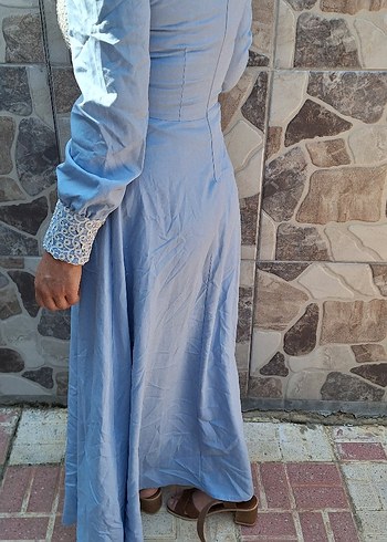 Uzun Kollu Mavi İşlemeli Uzun Elbise - Görsel 7