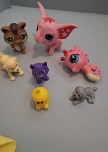 Pastel Renkli Mini Aksiyon Figürleri Seti - Görsel 2