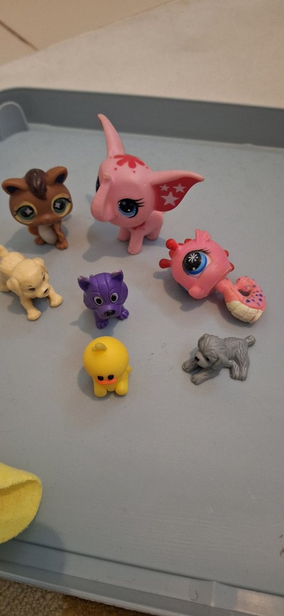 Pastel Renkli Mini Aksiyon Figürleri Seti - Görsel 2