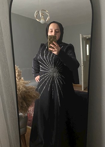 Siyah İşlemeli Payetli Broş - Görsel 4