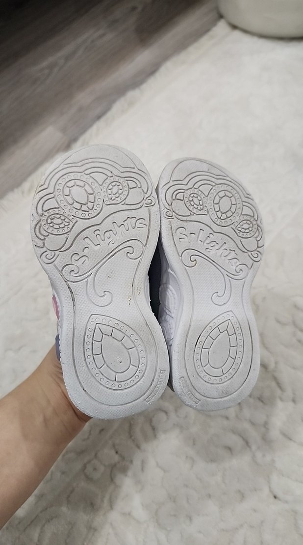 Skechers Çocuk Işıklı Çok Renkli Bağcıklı Spor Ayakkabı - Görsel 5