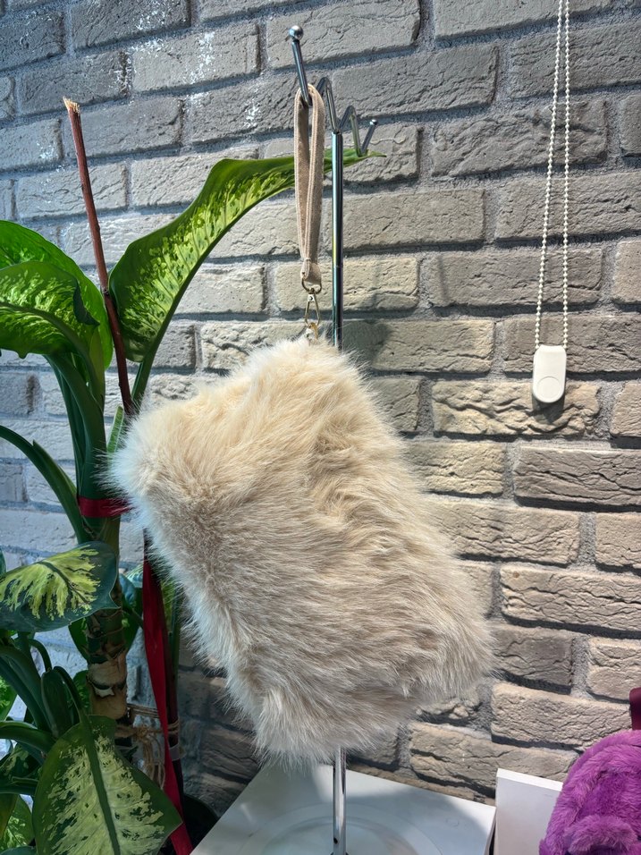 Beyaz Kürklü Bohem Kadın Çanta - Görsel 5