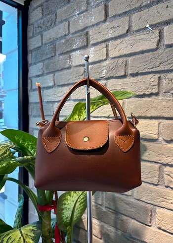 Kahverengi Tokalı Kadın Deri Çanta - Görsel 6