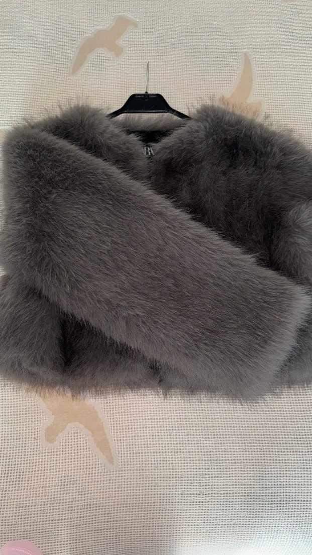 Zara kürk / mont tamamen yenidir - Görsel 5