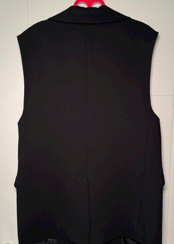 Yeni Düğmeli Siyah Kadın Yelek Beyyoğlu - Görsel 2