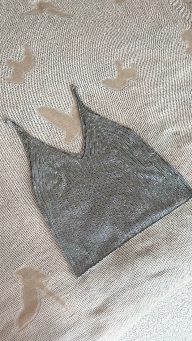 H&M gümüş renkli bluz
M beden - Görsel 5