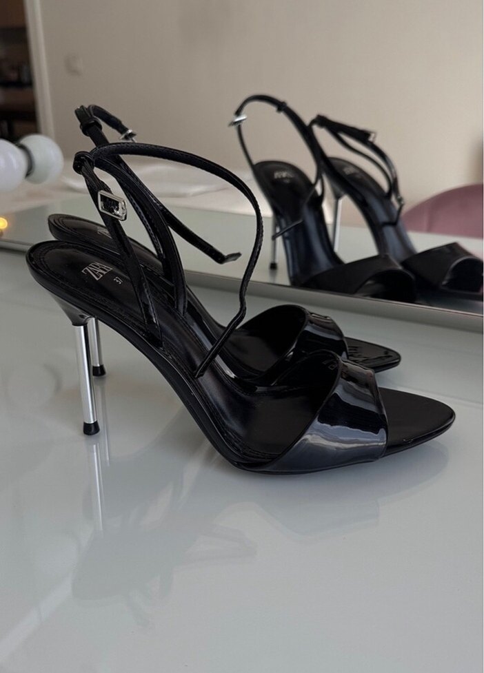 Zara topuklu ayakkabı 37 numara - Görsel 2