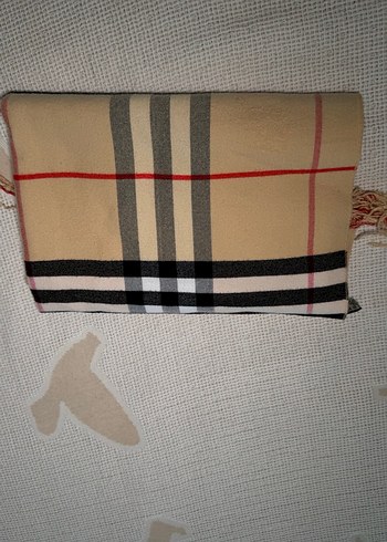 Kadın Bej Pileli Sokak Stili Şal - Görsel 6