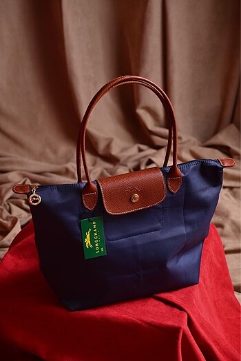  Beden Longchamp (M) Lacivert Çanta