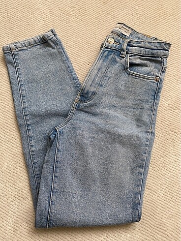 Stradivarius slim mom jean pantolon
