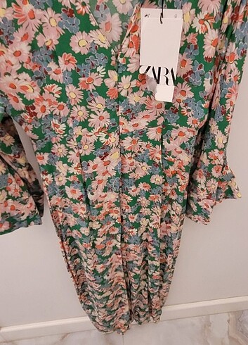 xs Beden ZARA ETIKETLI ELBISE