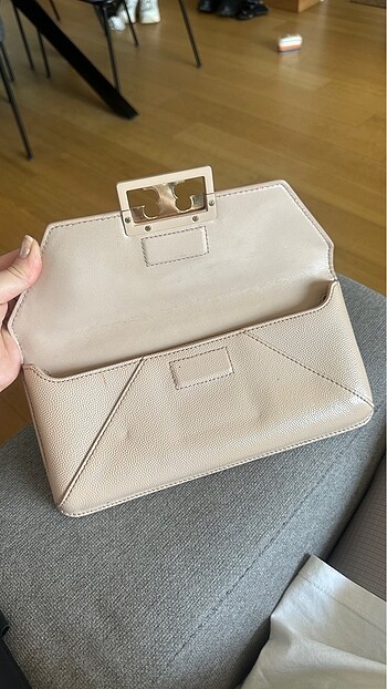 Beden ten rengi Renk Tory Burch çanta