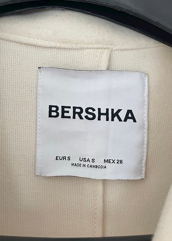 Bershka uzun kaban - Görsel 2