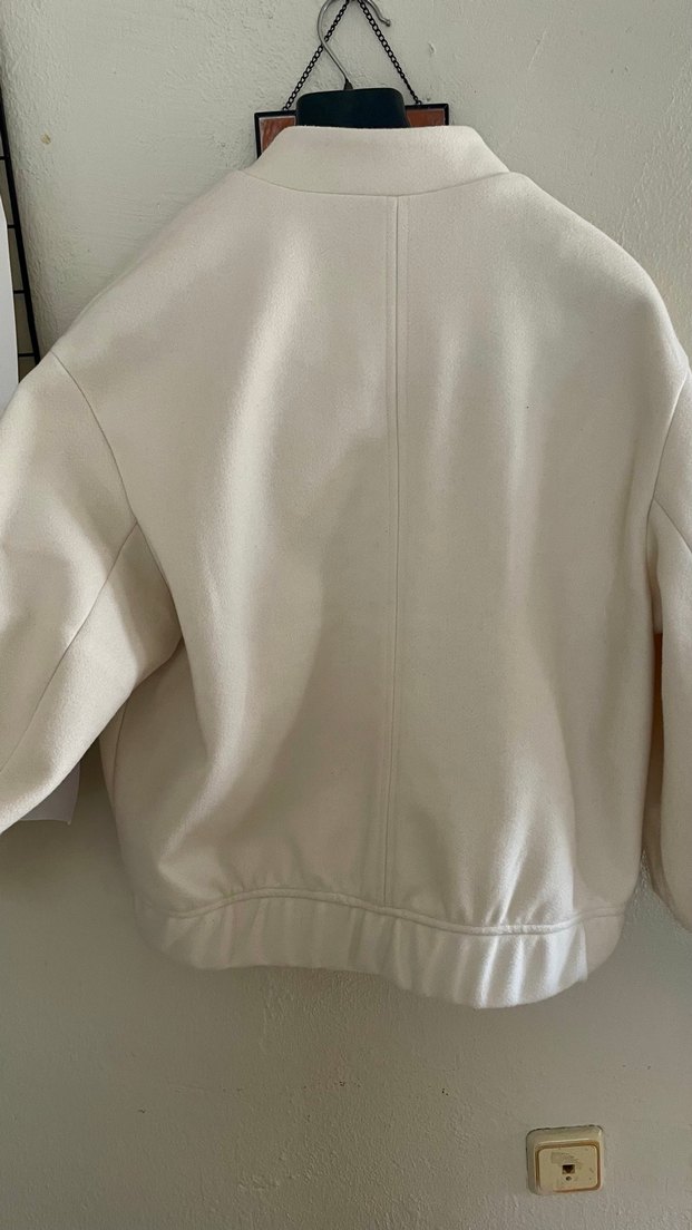 Bershka Beyaz Kadın bomber Ceket - Görsel 4