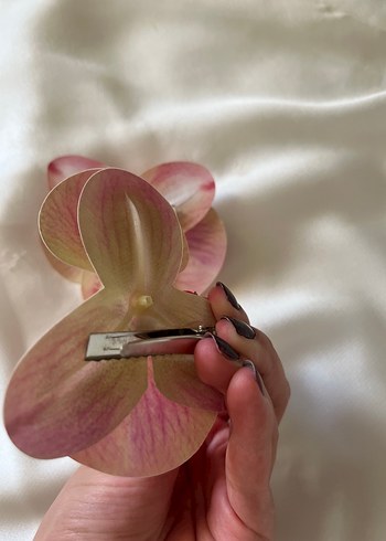 Accessorize cicek toka