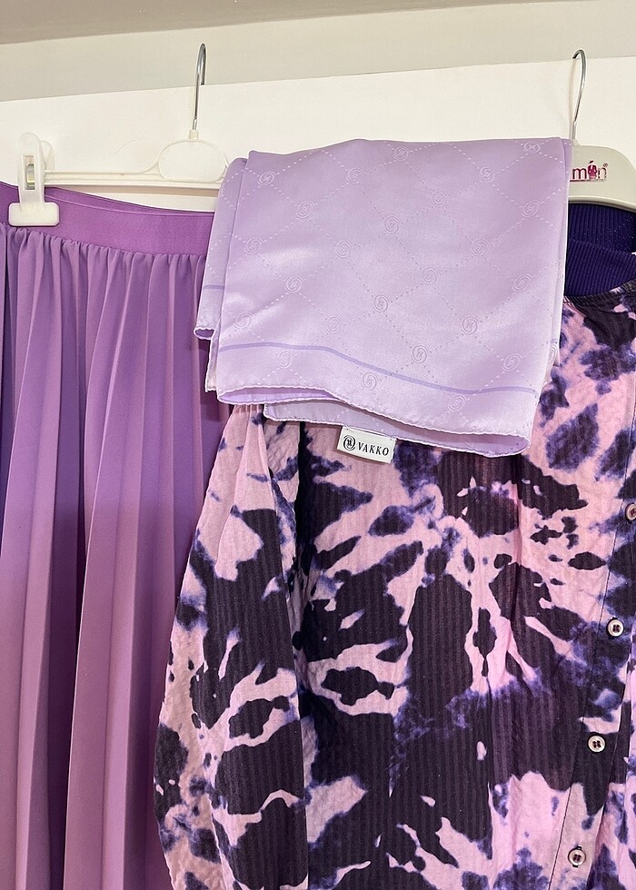 Gömlek+etek İNVE marka 1 beden takım (40-42-44) - Görsel 2