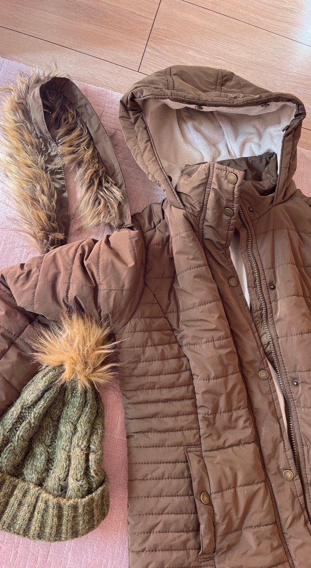 Yeşil renk mont 10-12 yaş rahat giyer - Görsel 4