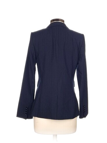 38 Beden ipekyol Blazer %70 İndirimli.