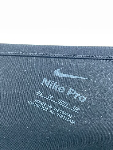 xs Beden siyah Renk Nike Bluz %70 İndirimli.