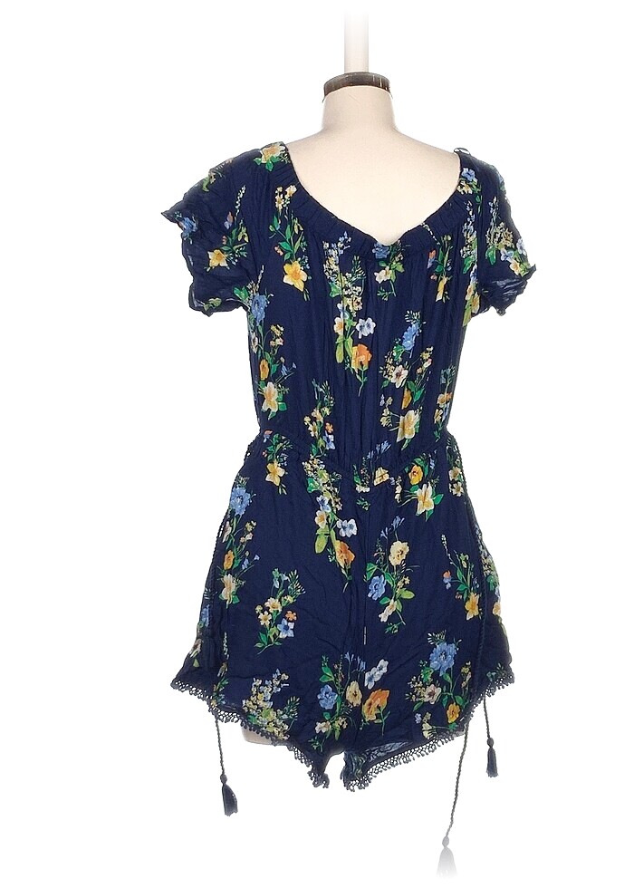 Bershka Kısa Tulum %70 İndirimli. - Görsel 3