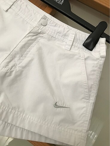 s Beden beyaz Renk Nike kısa şort