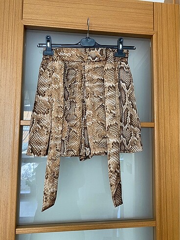 Zara Zara saten şort