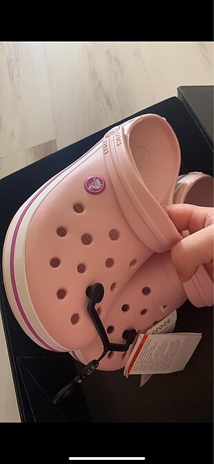 Crocs toz pembe