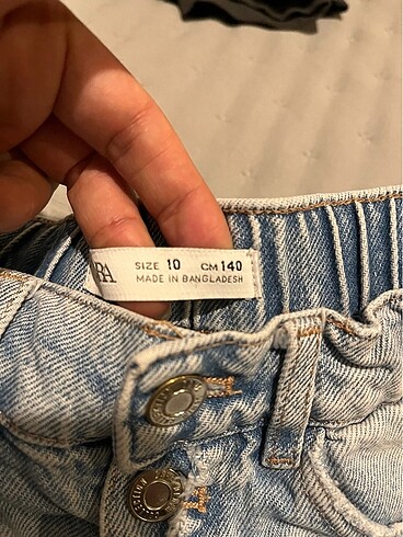 10 Yaş Beden Kız çocuk şort zara