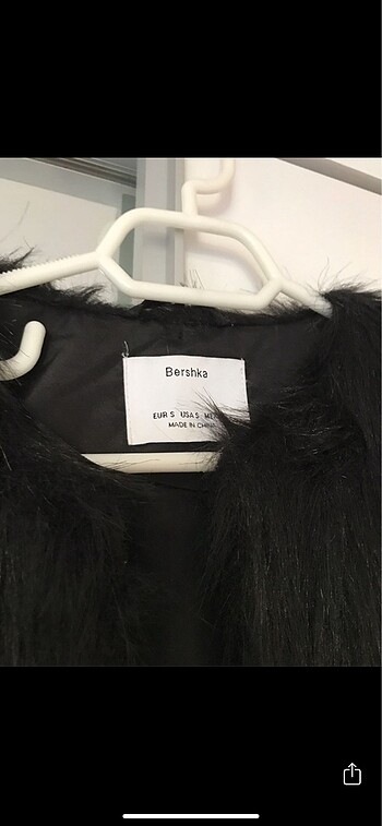 Bershka Kürk yelek