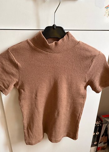 Bej Kısa Kollu Boğazlı Triko Kazak - Görsel 2