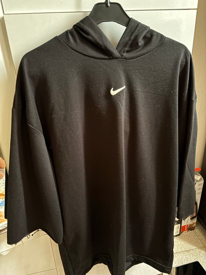 Nike Siyah Kapüşonlu Uzun Kollu Sweatshirt - Görsel 2